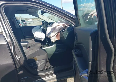 2018 Jeep Compass Sport 4X4 from USA, damaged, VIN 3C4NJDAB4JT232678